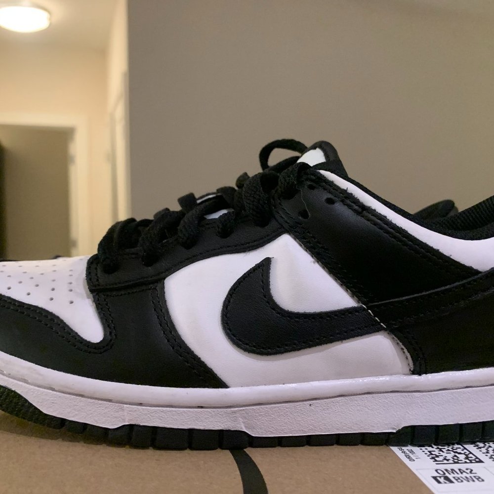 Nike Dunks Low-Top Pandas (Black And White) Size … - image 3